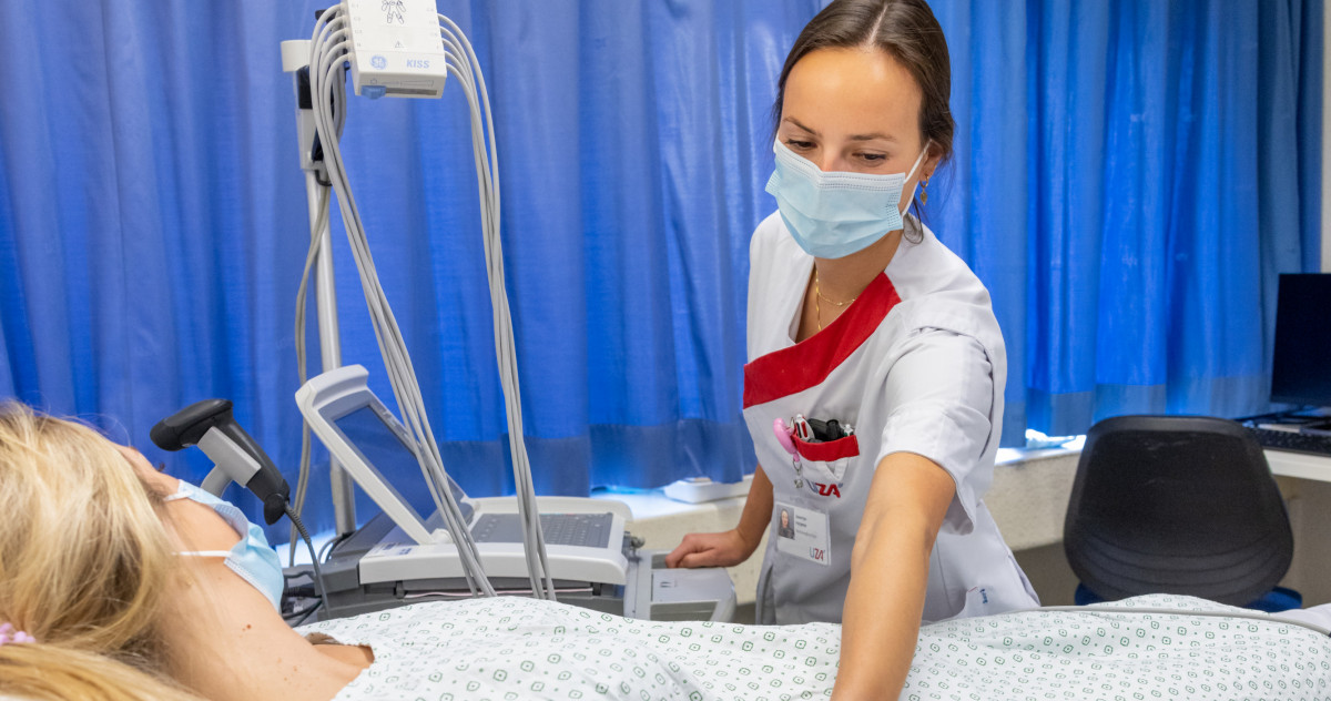 Verpleegkundige Jasmijn op het kortverblijf cardiologie